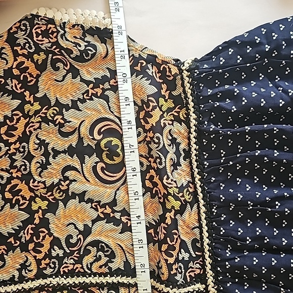 THML BLOUSE - Picture 7 of 7